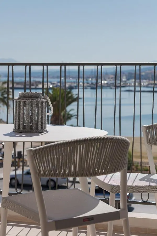 V77 Seafront Suites Rethymno  Rethymno (Crete)