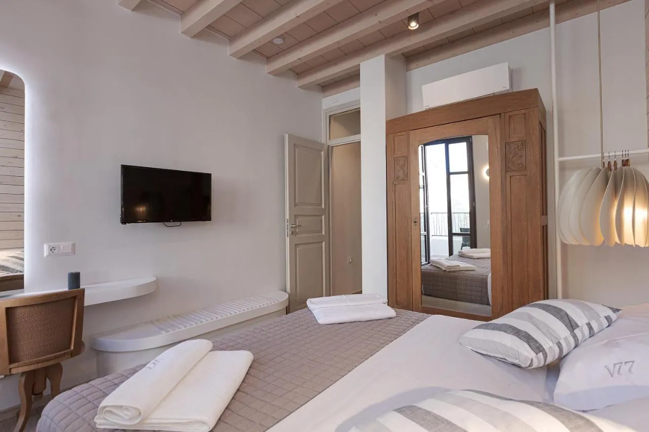 V77 Seafront Suites Rethymno  0*, Rethymno (Crete)