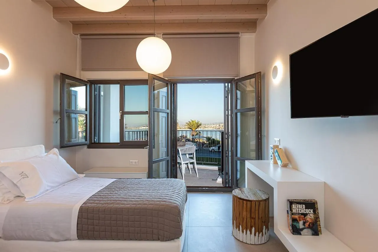 V77 Seafront Suites Rethymno  0*, Rethymno (Crete)