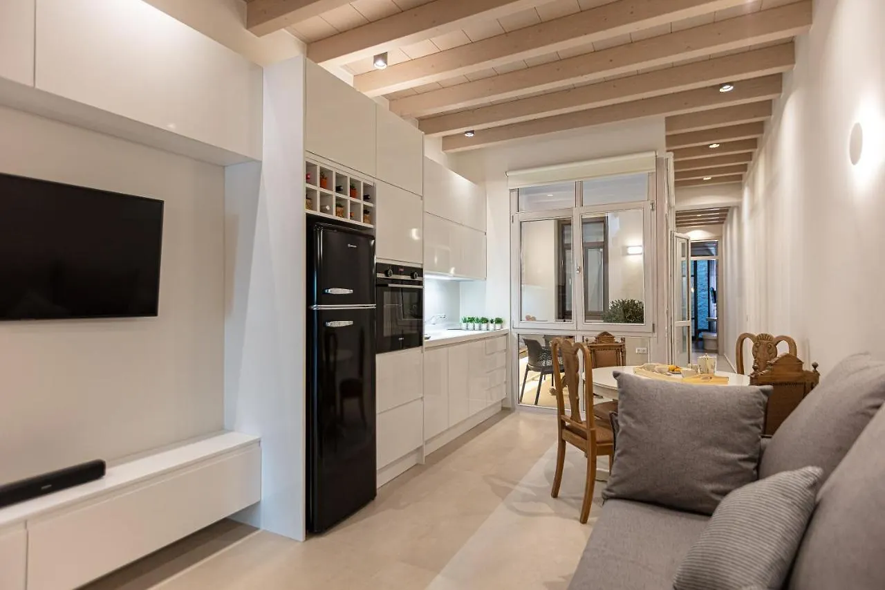 V77 Seafront Suites Rethymno  Apartment