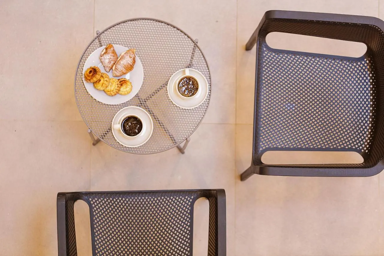 V77 Seafront Suites Rethymno
