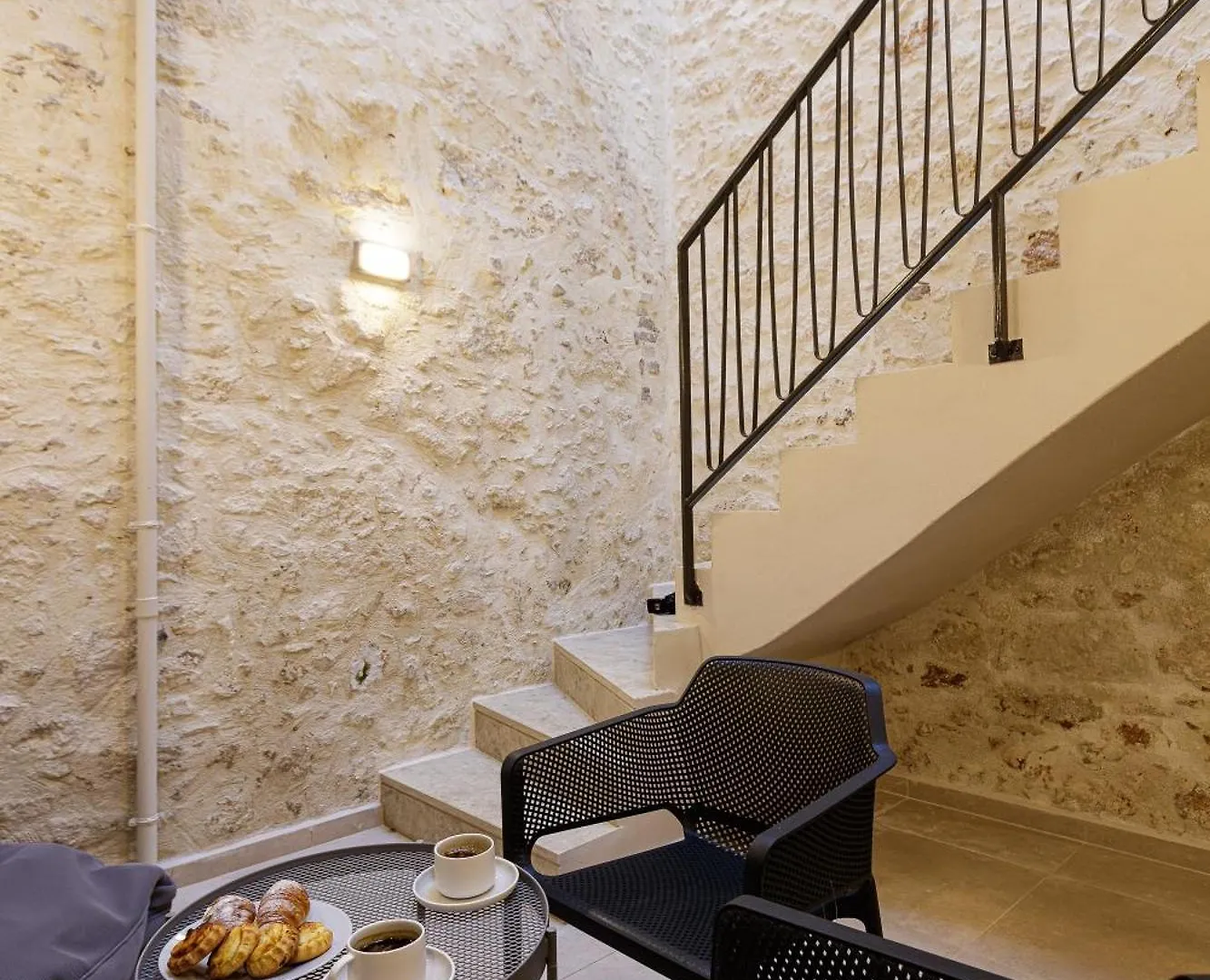 V77 Seafront Suites Rethymno  0*, Rethymno (Crete) Greece